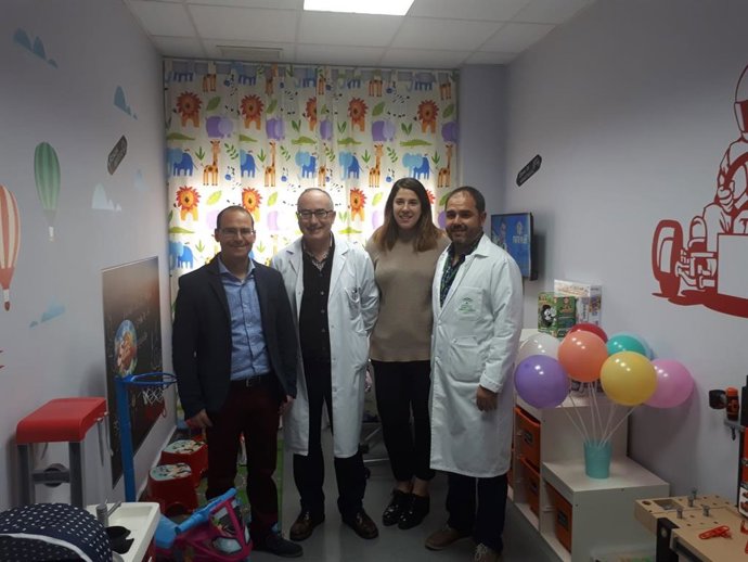 El Hospital de Montilla recibe una donación para mejorar la confortabilidad de s