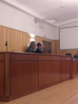 Condenado a un año de cárcel el autor del bofetón al alcalde de Valdestillas