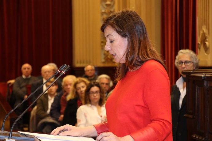 La presidenta del Govern, Francina Armengol, durante una comparecencia sobre el 