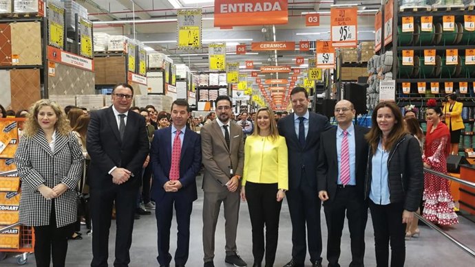 El Ayuntamiento de Alcalá de Guadaíra, Sevilla, agradece la apuesta de Bricomart