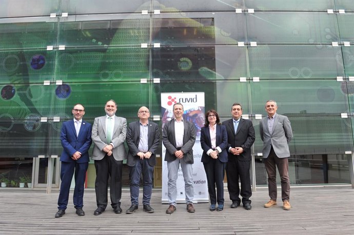 LAS UNIVERSIDADES VALENCIANAS RECLAMAN MEDIDAS URGENTES PARA LA I+D