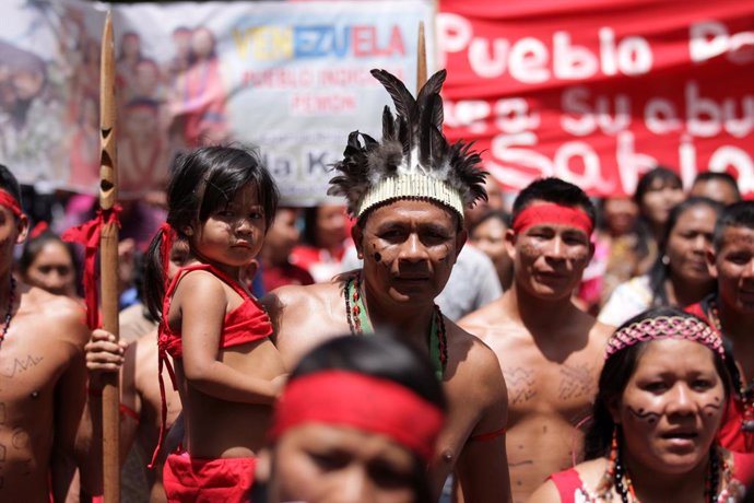 Pemones, la etnia indígena que se ha rebelado contra Maduro