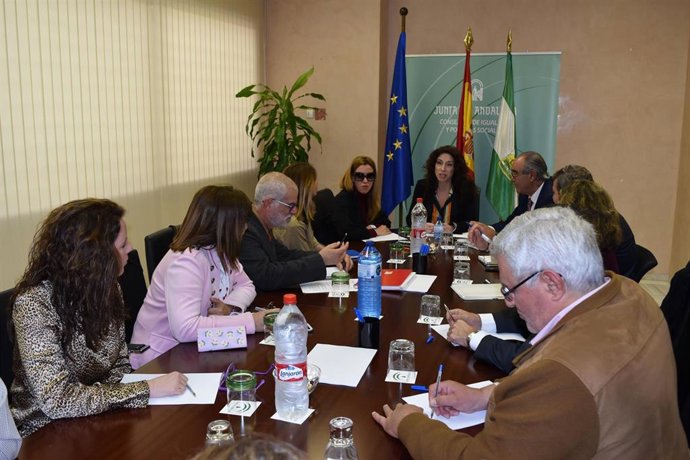 Rocío Ruiz ha recibido a Cermi para recoger los principales problemas de la asis