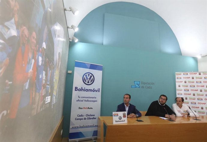 CádizAlDía.- Diputación patrocina la VII edición del Trihércules con importantes