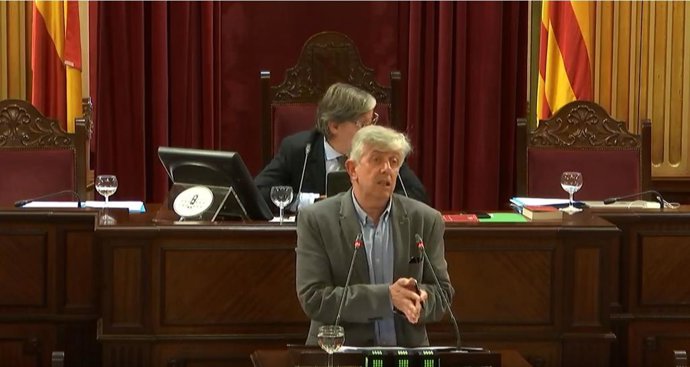 El Parlament demana que es reconegui el "carcter educatiu" de l'etapa d'educac