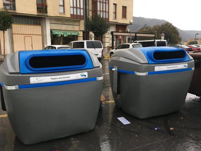 Mancomunidad de Enkarterri inicia la sustitución de contenedores de papel y cart