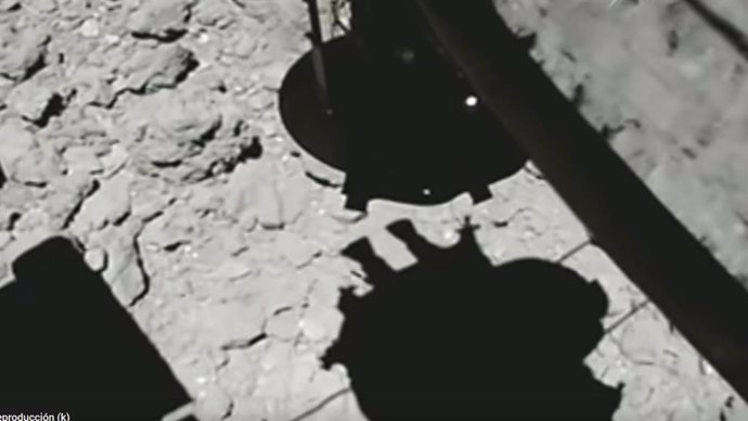 Japón difunde el vídeo de su aterrizaje en el asteroide Ryugu