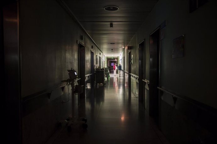 Enfermeras de planta del Hospital Universitario Vall d'Hebron en el turno de noc