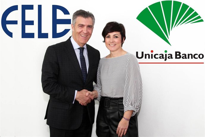 Unicaja Banco y la FELE renuevan el convenio para faciliar el crédito a 4.500 em