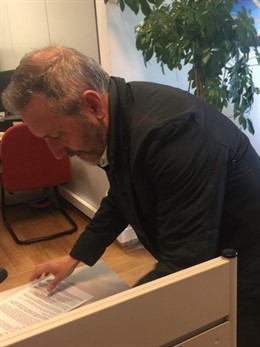 Antonio Vilela registra la iniciativa parlamentaria para pedir que se cumplan lo