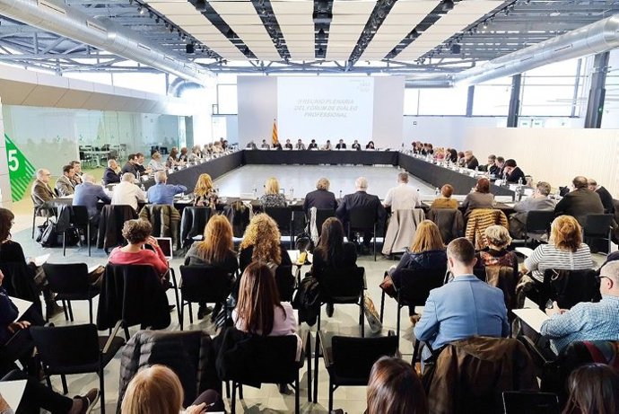 El Govern creará el Observatorio de las profesiones sanitarias