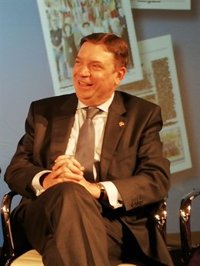 Luis Planas señala que está al servicio del PSOE y dispuesto a encabezar la lista por Córdoba al Congreso