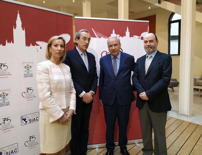 Alfonso Guerra cree que en Cataluña hay que "meter racionalidad": "Hay que enfri