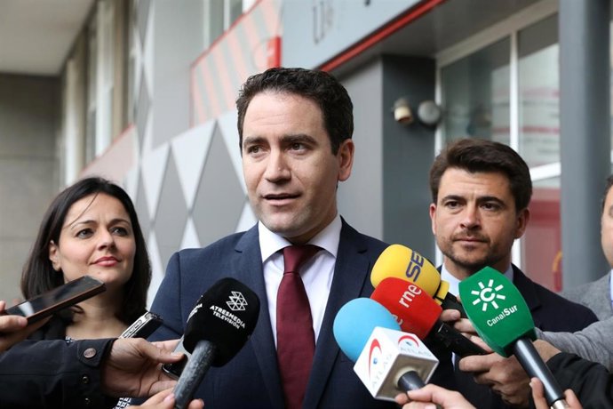 García Egea: "No permitiremos la guerra sucia de Sánchez y que use reales decret