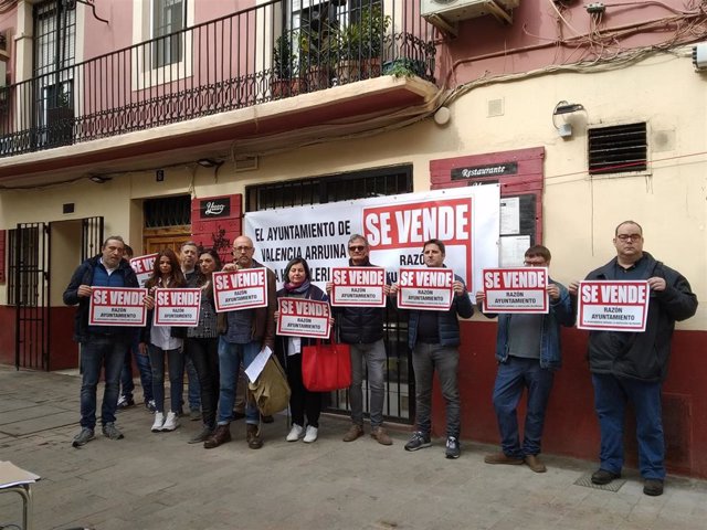 Valencia.- La plataforma AntiZAS activa la campaña 'Se vende' contra el "acoso y