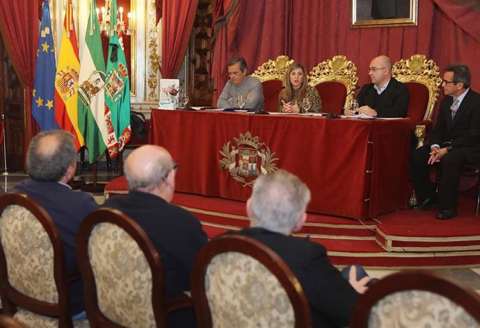 Cádiz.-Memoria.- Irene García llama a la reflexión de los jóvenes para que no ca