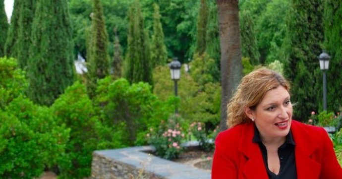 La candidata del PSOE a la Alcaldía de Valverde del Camino (Huelva), Syra Senra