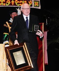 PP propone dedicar una calle en Cádiz a José Pedro Pérez-Llorca