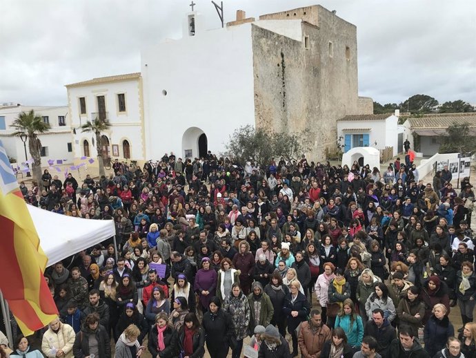 8M.- El Consell De Formentera Decreta Els Serveis Mínims Del seu Personal Para 