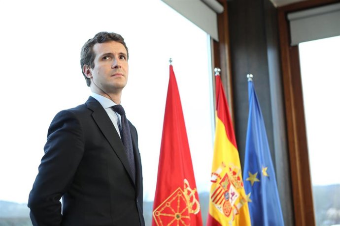 El presidente del Partido Popular, Pablo Casado, y el presidente de UPN, Javier 