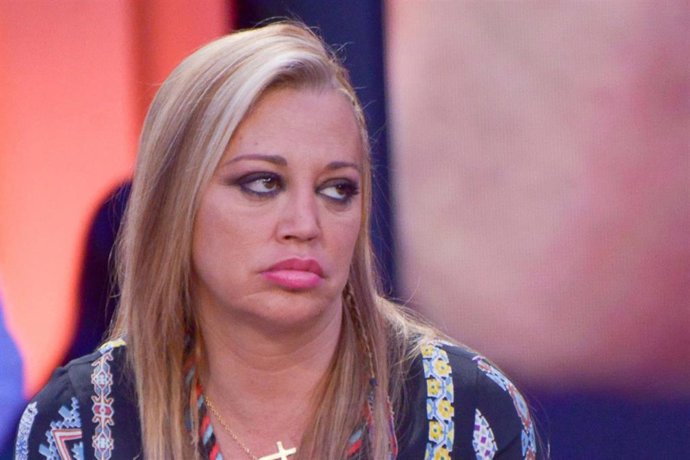 Belén Esteban confiesa que su hermano Juan Pedro "lleva un mes y medio en silla 