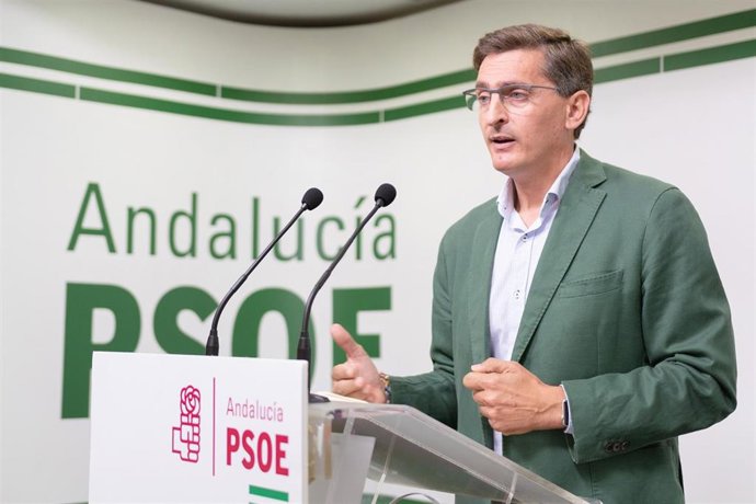 Almería.-PSOE acusa a la Junta de "mentir gravemente" sobre las listas de espera