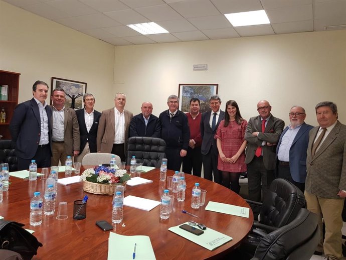 Córdoba.- Agua y empleo centran el encuentro entre Cooperativas Agro-alimentaria