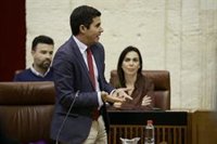 Cs critica las "baratijas" de la gestión sanitaria del PSOE-A mientras "presumía de la joya de la corona"