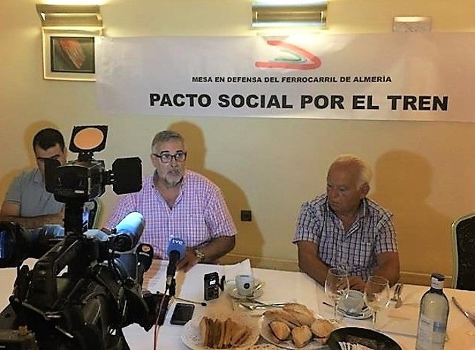 Almería.-Mesa del Ferrocarril saluda las mejoras anunciadas a la línea con Grana