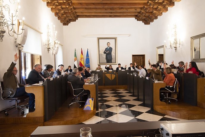 [Grupoextremadura] Nota Pleno Extraordinario