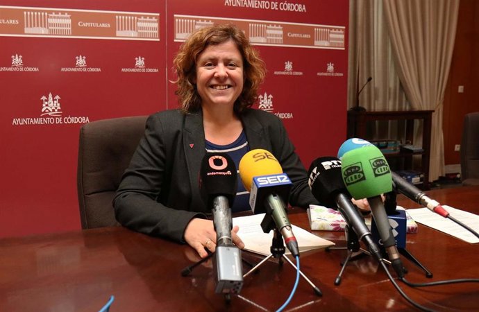 Alba Doblas en la rueda de prensa