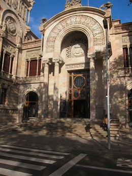 Faana del Palau de Justícia, seu del TSJC i de l'Audincia de Barcelona