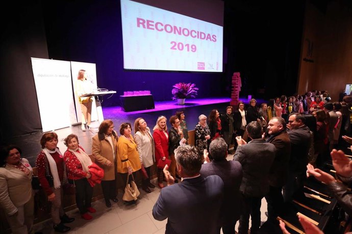 Málaga.- La Diputación de Málaga premia a mujeres y entidades por su trabajo en 