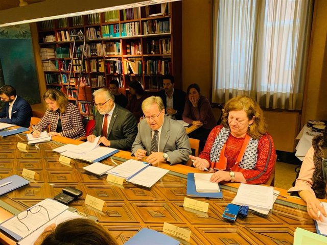 AM.- Zaragoza.- Gobierno de Aragón colabora con el Justiciazgo en buscar solucio