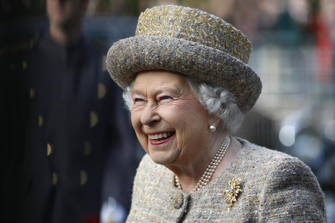 La reina Isabel de Inglaterra, fan de las nuevas tecnologías, hace su primera publicación en Instagram