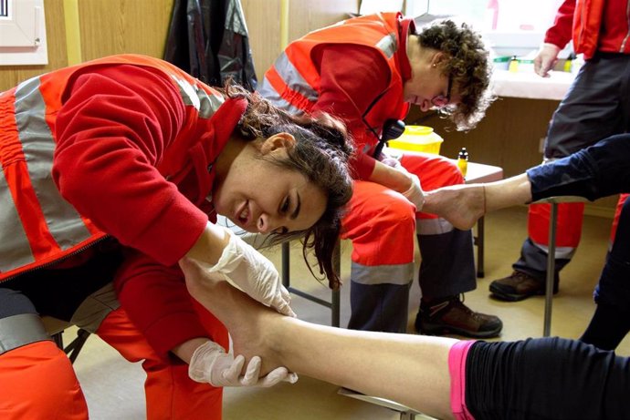 Más de 200 voluntarios de Cruz Roja atenderán a los peregrinos en la primera Jav