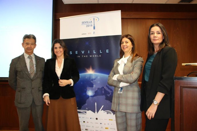 El sector aeroespacial aboga por una labor divulgativa en las escuelas para incr