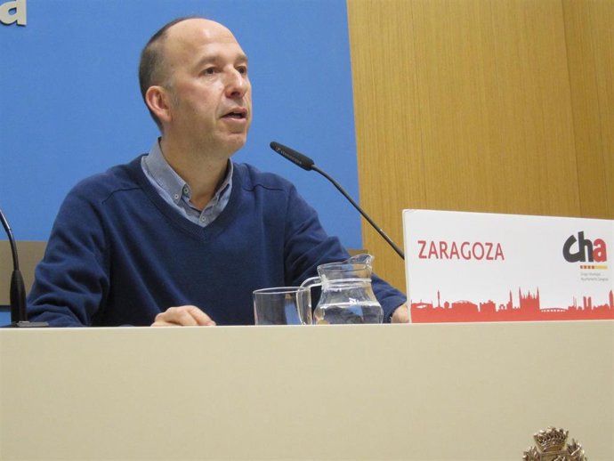 El portavoz de CHA en el Ayuntamiento de Zaragoza, Carmelo Asensio