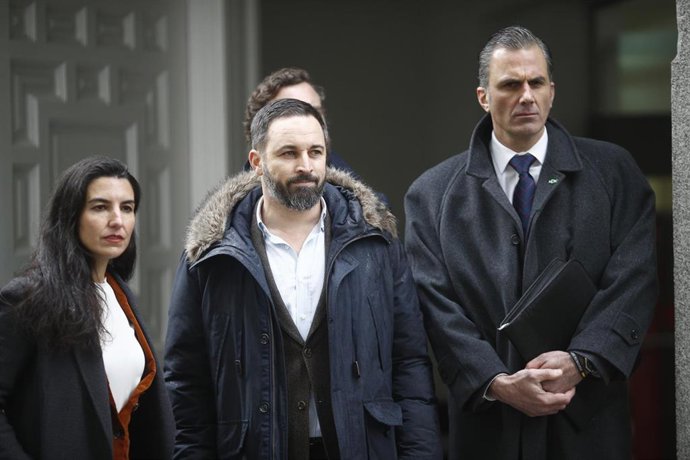 Vox explica a los medios su escrito de acusación popular contra los líderes del 