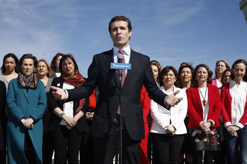 Acto en Madrid del PP con las candidatas populares a la presidencia de comunidad