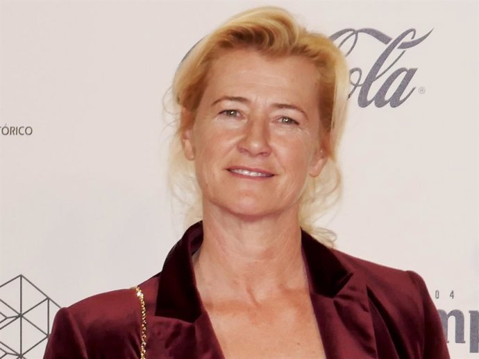 Ana Duato se suma a la huelga del 8 de marzo junto con su hija