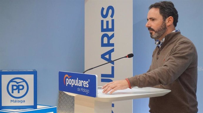 Málaga.- El PP ve "aberrante" que el PSOE "escondiera" casi 100.000 pacientes en