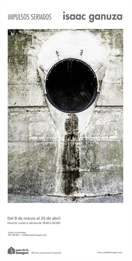 La Casa de la Imagen muestra el particular universo fotografiado por Isaac Ganuz