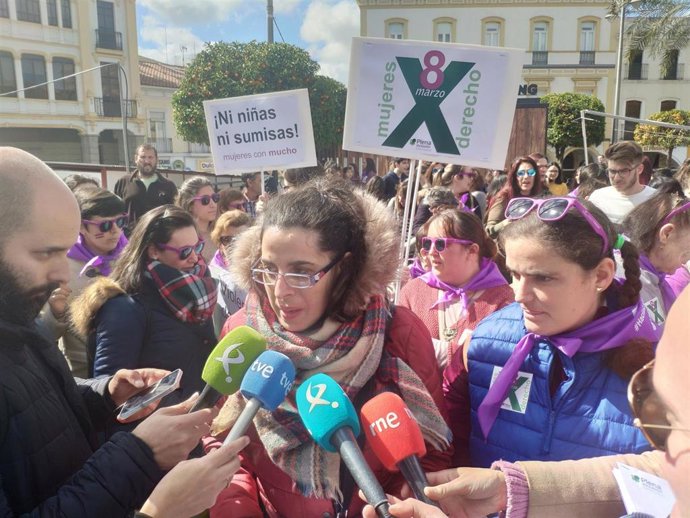 8M.- Plena Inclusión Reclama En Mérida Más Recursos Para Prevenir La Violencia D