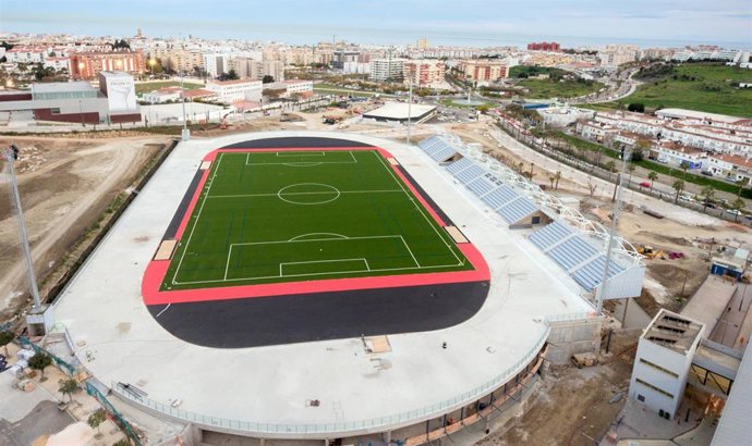 Málaga.- Estepona licita dotación de material y equipamiento para modalidades qu