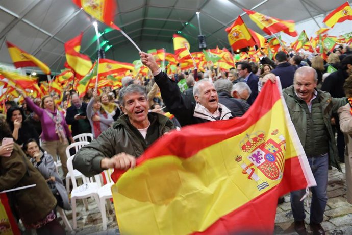 En Sevilla, mitin de cierre de campaña de VOX con la participación de su preside