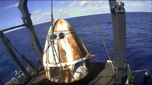 Space X culmina con éxito el retorno de su cápsula tripulable