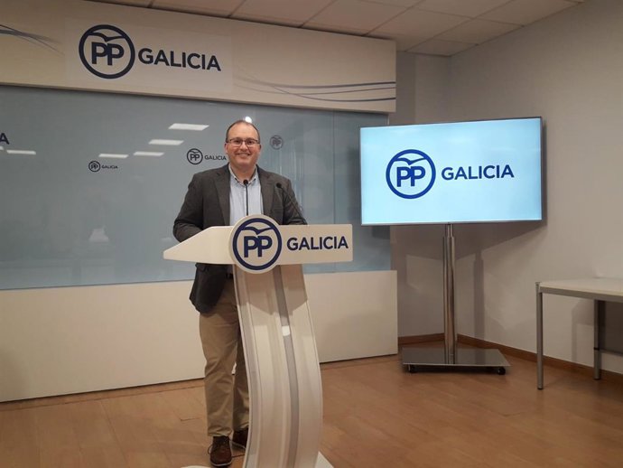 El PPdeG ve con "preocupación" que Otegi "corteje" a la portavoz del BNG para un