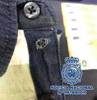 Tres detenidos en Málaga por coaccionar a un hombre para examinarse del carné de conducir en nombre de otro