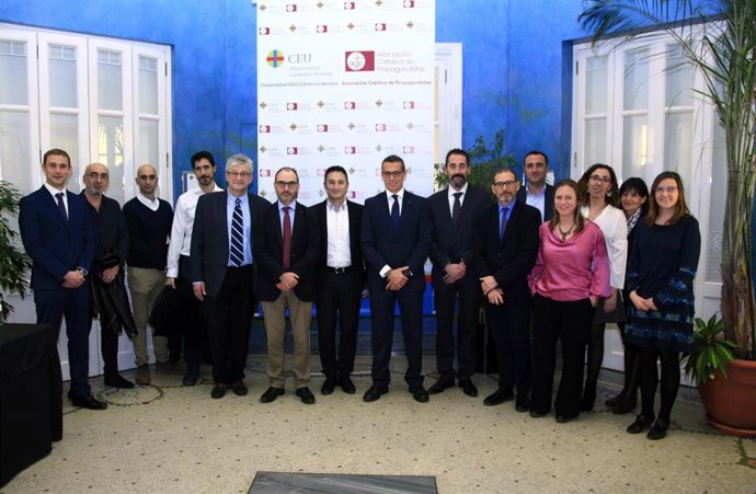 LA CEU UCH, PRIMERA UNIVERSIDAD ESPAÑOLA QUE COLABORA CON LA SEDE CENTRAL DE FOR